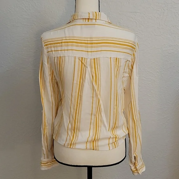 TALLULAH KATE! Vertical Stripe Button Down Long Sleeve Waist Tie Shirt - Picture 4 of 9